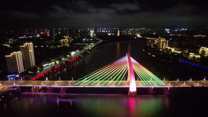 江西赣州飞龙大桥夜景灯光航拍 (2)