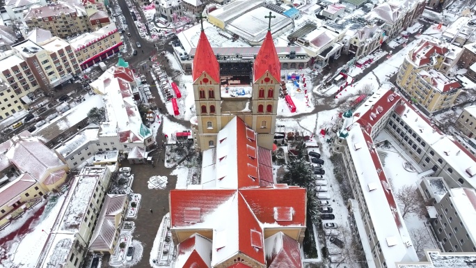 青岛大教堂雪景