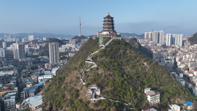 航拍贵阳东山寺