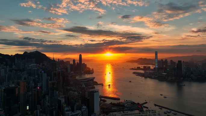 航拍香港维多利亚港日落晚霞