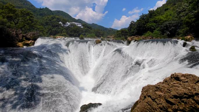 贵州安顺黄果树大瀑布景区银链坠潭