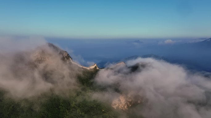 箭扣长城云海