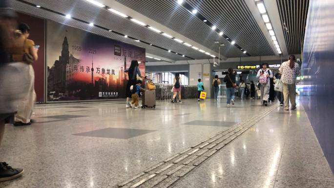 4K原创 上海地铁通道人流延时