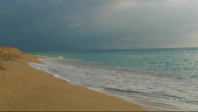 海岸线  海浪 海洋浪花 海水