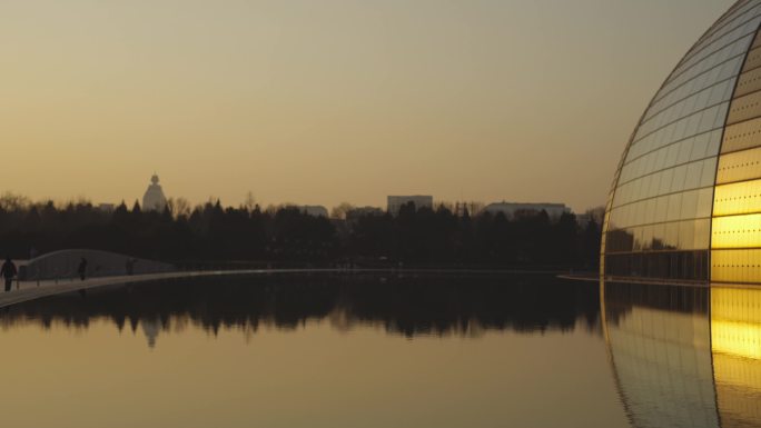 日落夕阳国家大剧院