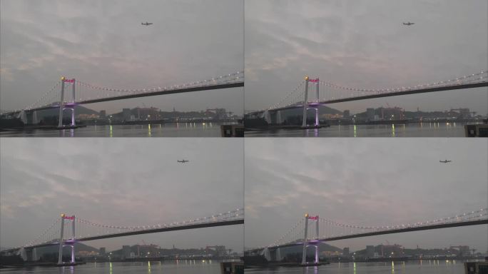 福建厦门海沧大桥上飞过的航班