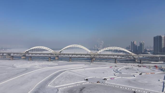 松花江冰雪娱乐项目