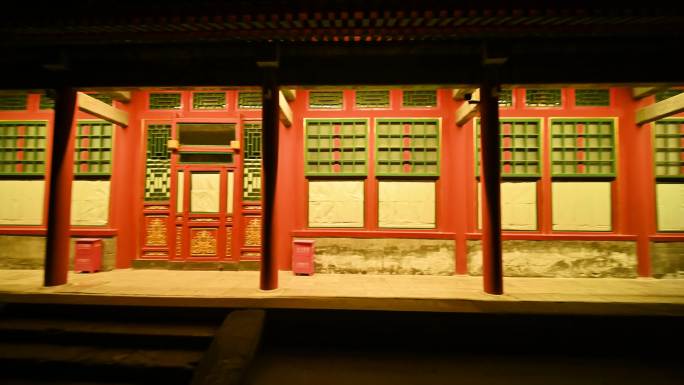 北京颐和园长廊游廊古建筑灯光夜景