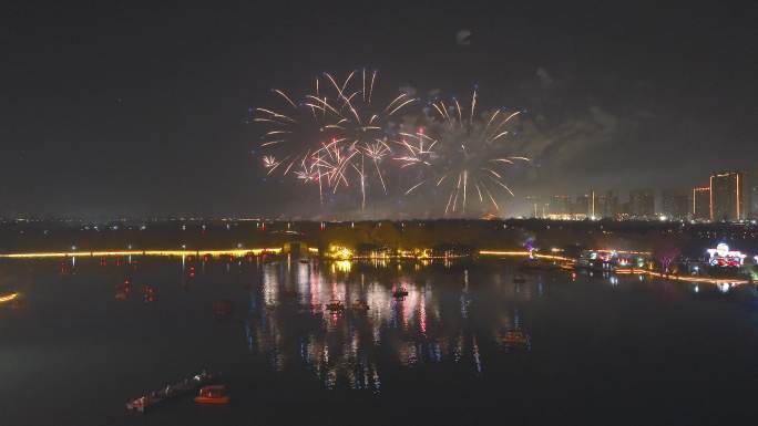 航拍洛阳2024年定鼎门烟火晚会