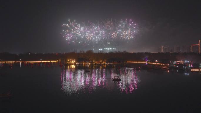 航拍洛阳2024年定鼎门烟火晚会