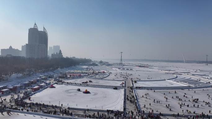 松花江冰雪娱乐项目