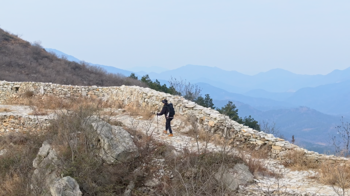 【40元】户外登山徒步背包客