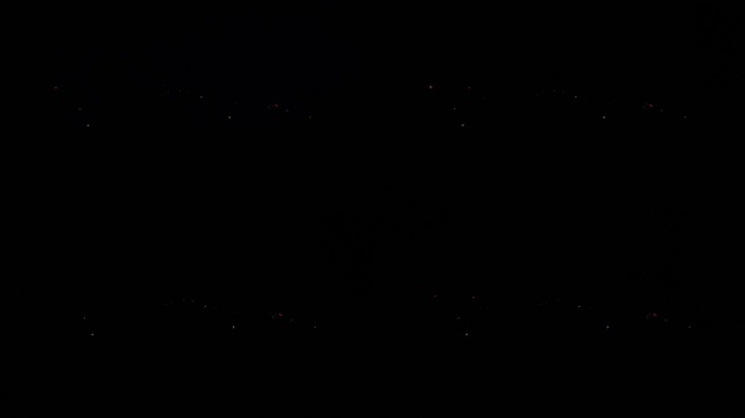 农村过年放烟花