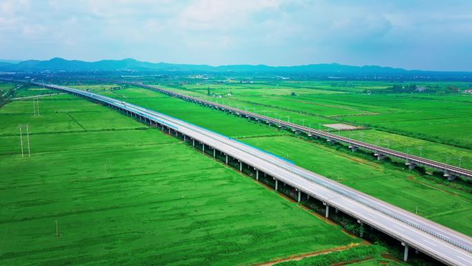 岳阳君山田园上的高架桥铁路桥