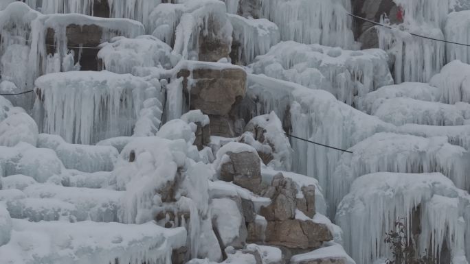 航拍威海市环翠区华夏城景区冰山冰川流水