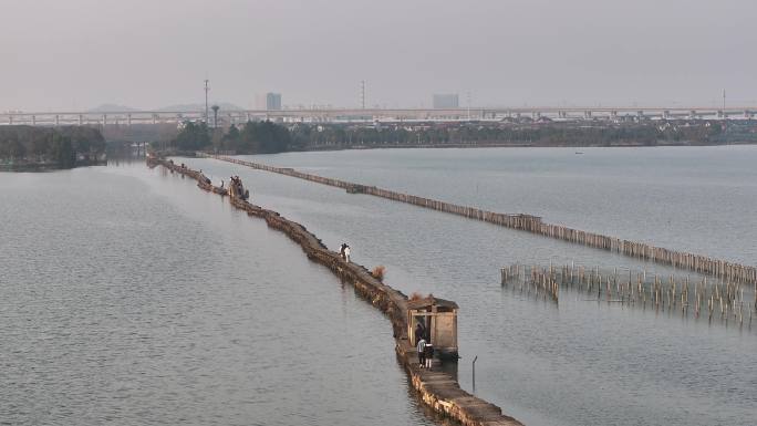 江南水乡浙江绍兴越城区昂桑湖古纤道航拍