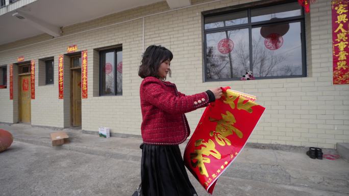 春节春联红灯笼烟花爆竹乡村新年