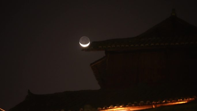 贵州西江苗寨月亮，寨子月亮，吊脚楼