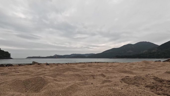 清水湾沙滩上的云景