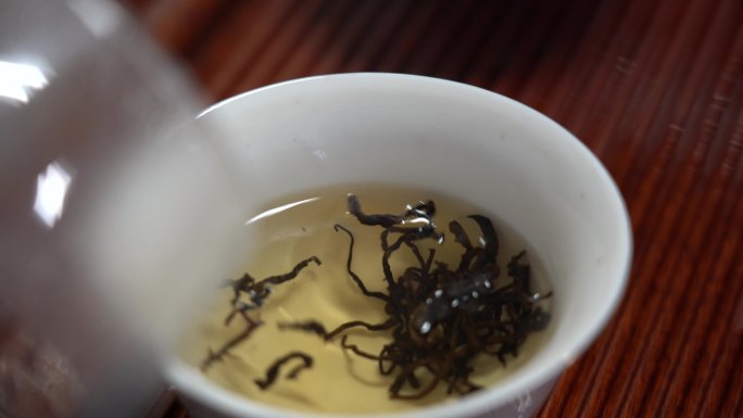 茶叶市场红茶绿茶青砖茶销售