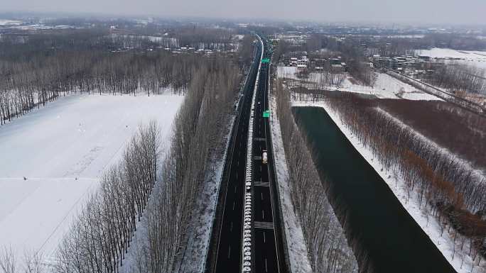 雪 高速公路 通畅高速公路