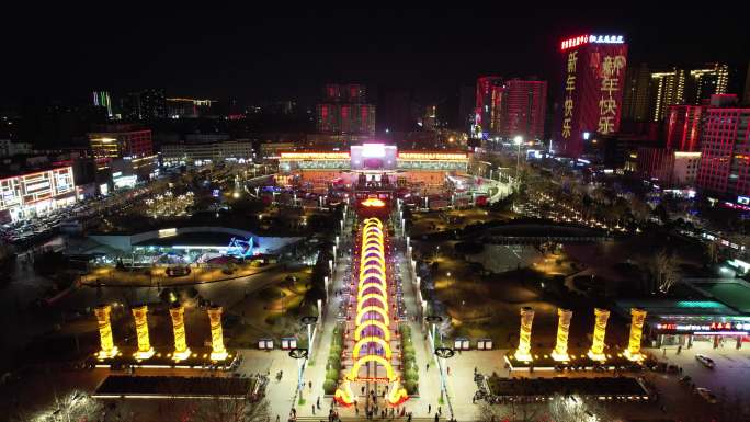 山西运城南风广场春节灯会夜景