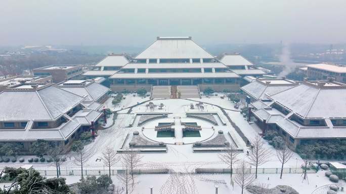 武汉东湖冬天唯美风景古建筑暴雪冬季