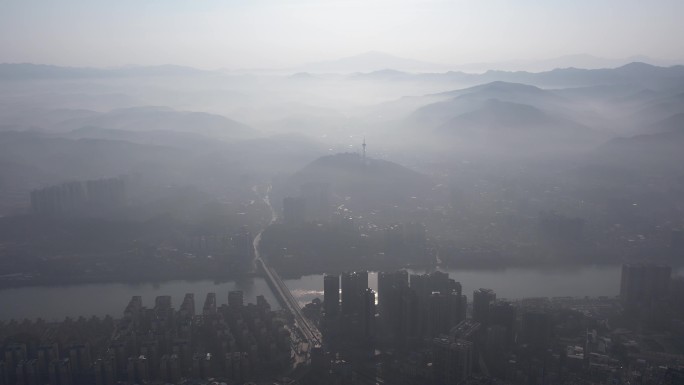 雾霾城市 城市雾霾 空气污染 汽车尾气