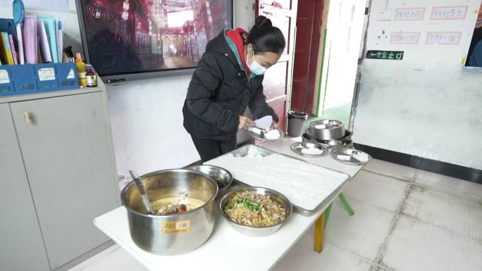 幼儿园儿童营养午餐