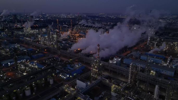 南京扬子石化工业园夜景航拍