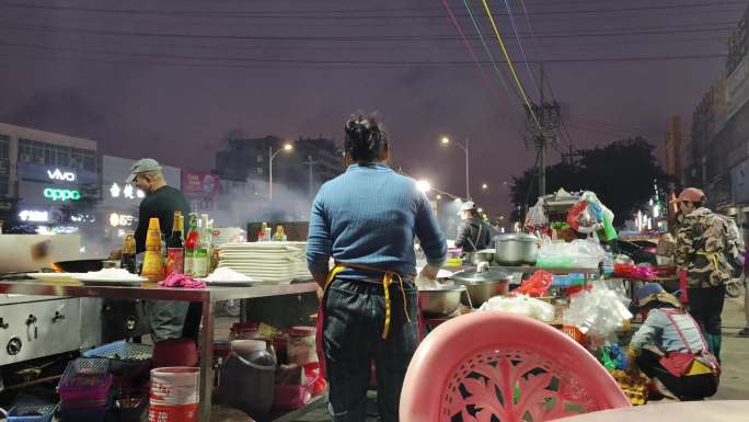 地摊经济炒菜厨师大排档夜市宵夜烟火气息