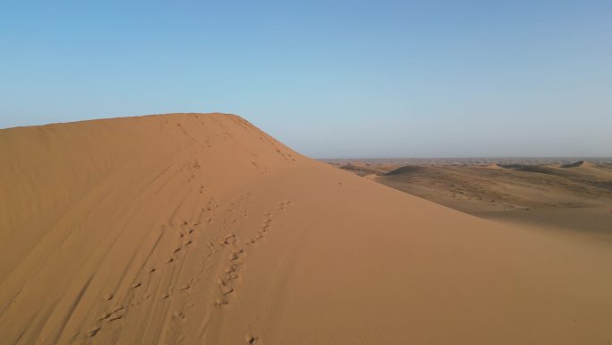 宁夏腾格里沙漠露营航拍