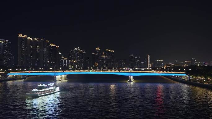 4K实拍广州猎德大桥下游轮及珠江两岸夜景
