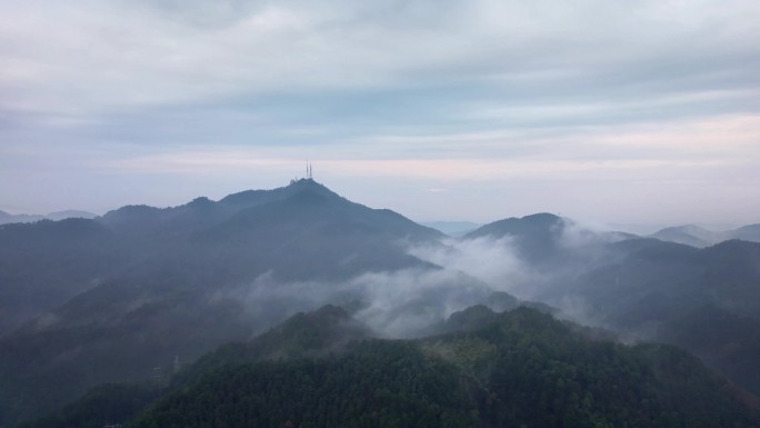 连绵起伏山川云海云雾航拍