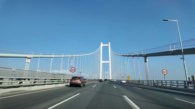 行车记录广龙高速往东莞深圳经过南沙大桥
