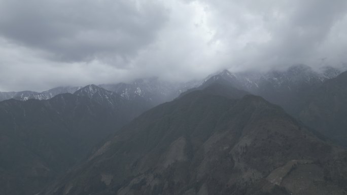 彭州龙门山中坝森林航拍