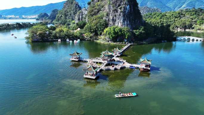 七星岩湖景环绕