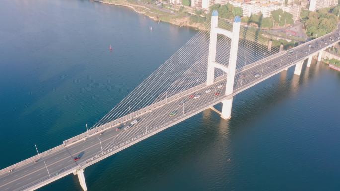 航拍广西柳州柳江上的桥梁-壶西大桥