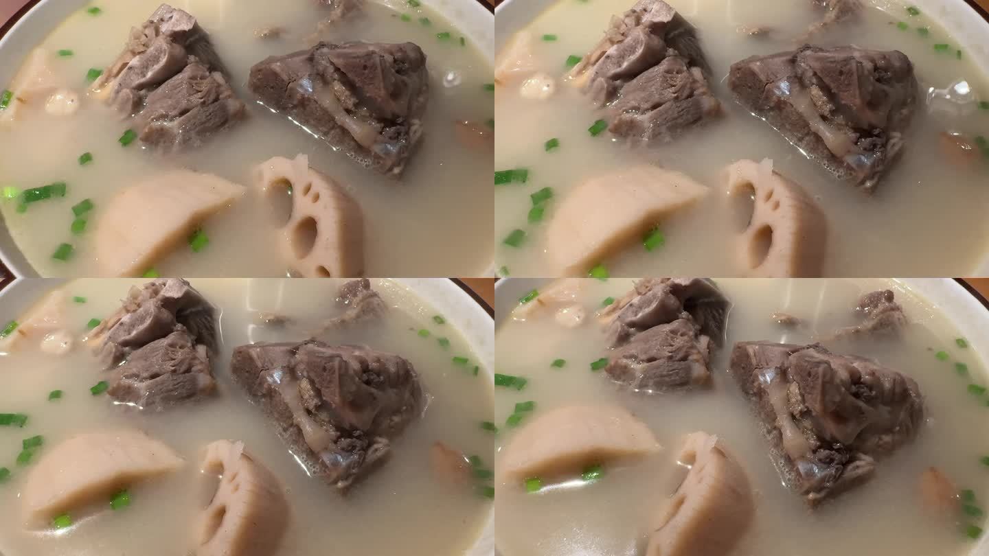 中国美食莲藕汤