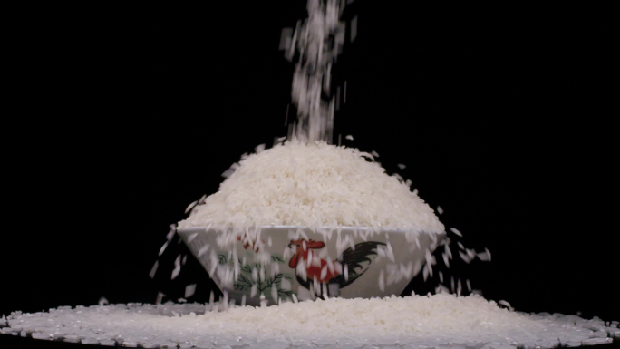 大米落下 大米 口粮 粮食