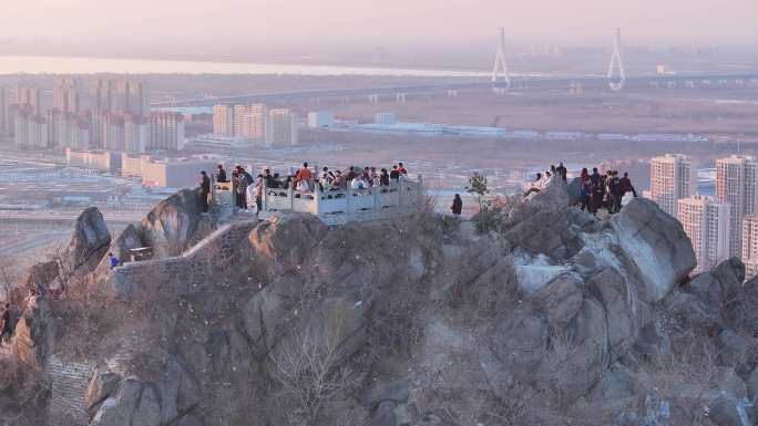 济南华不注山