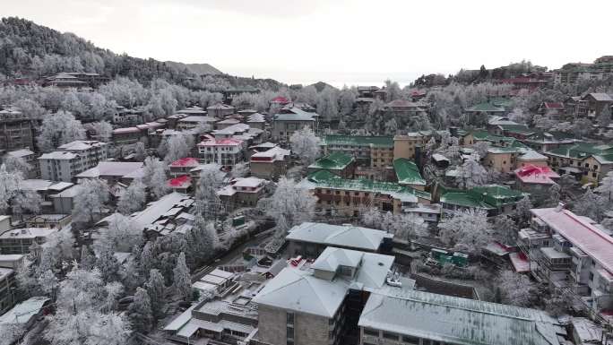 庐山牯岭镇雪景航拍