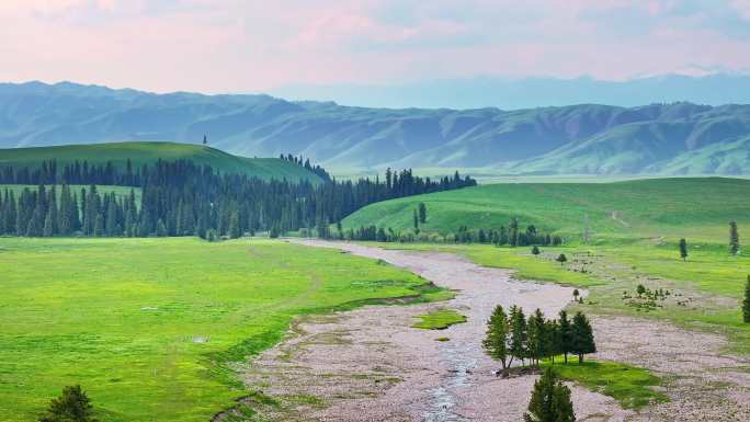 新疆那拉提草原河流航拍