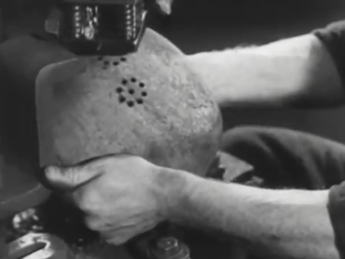 40年代作战头盔 钢盔 钢盔生产