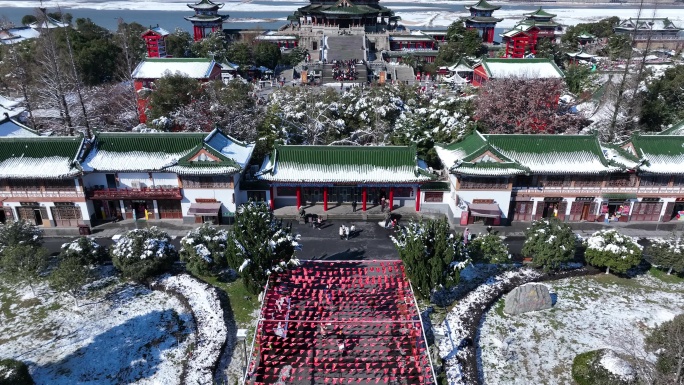 江西南昌滕王阁雪景