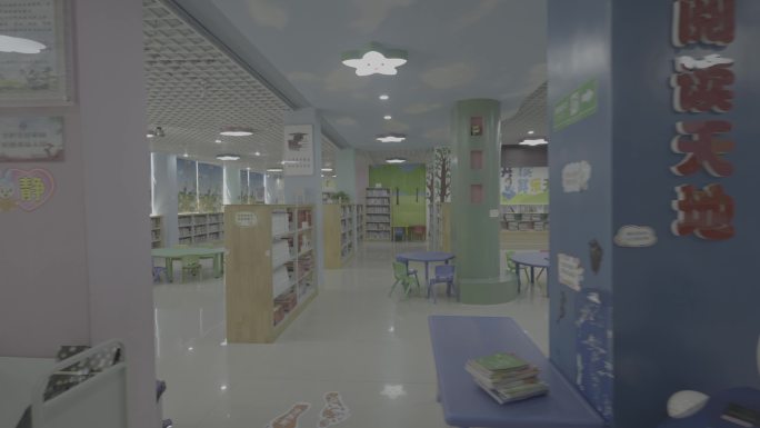 儿童阅览室  儿童图书馆