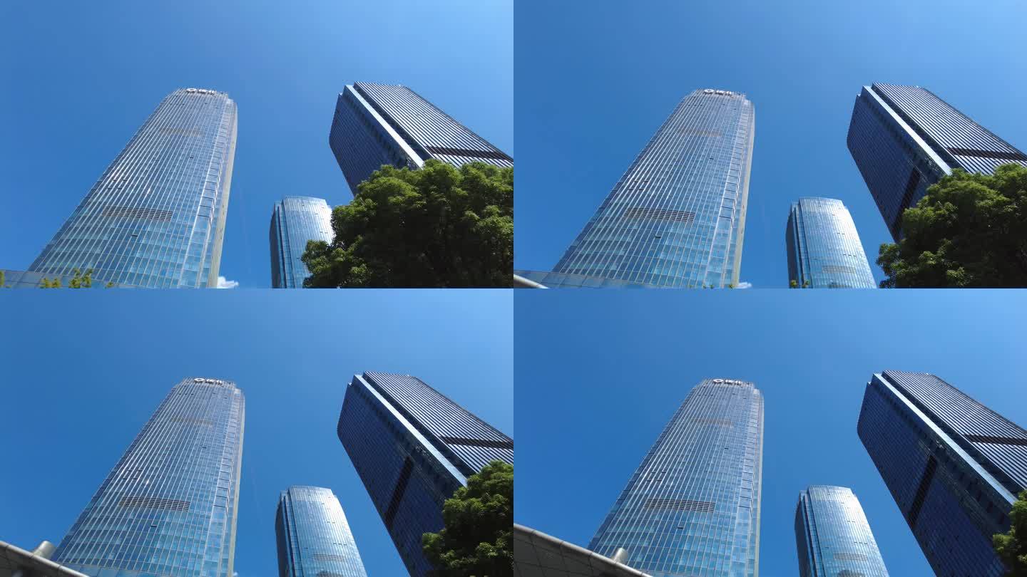 城市的高楼大厦仰望视角空镜头
