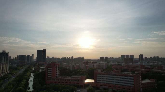 夕阳下的杭州风景