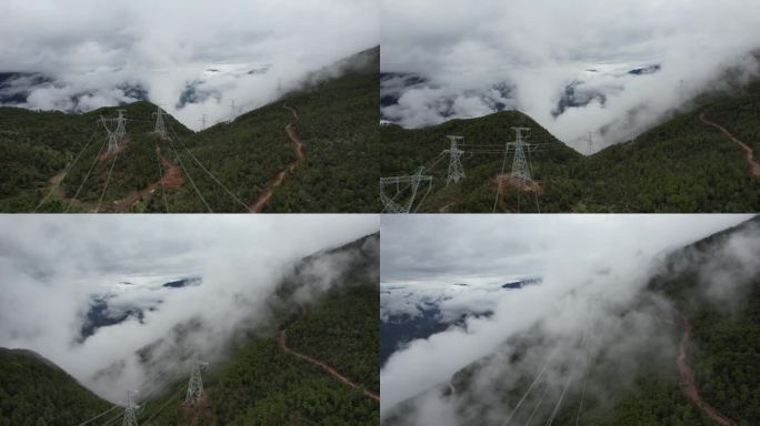 云雾中的电力铁塔