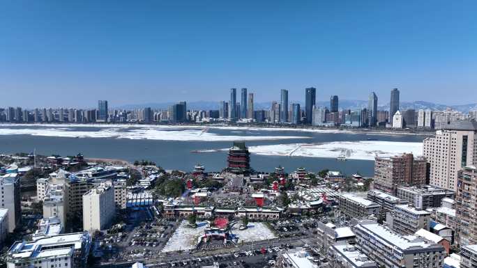 江西南昌滕王阁雪景